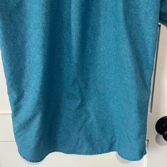 North Face Hiking Button Down - Picture 8 of 9